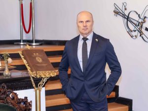 Cum redefinesc EkoGroup și Cătălin Cârcu marketingul prin rețele digitale